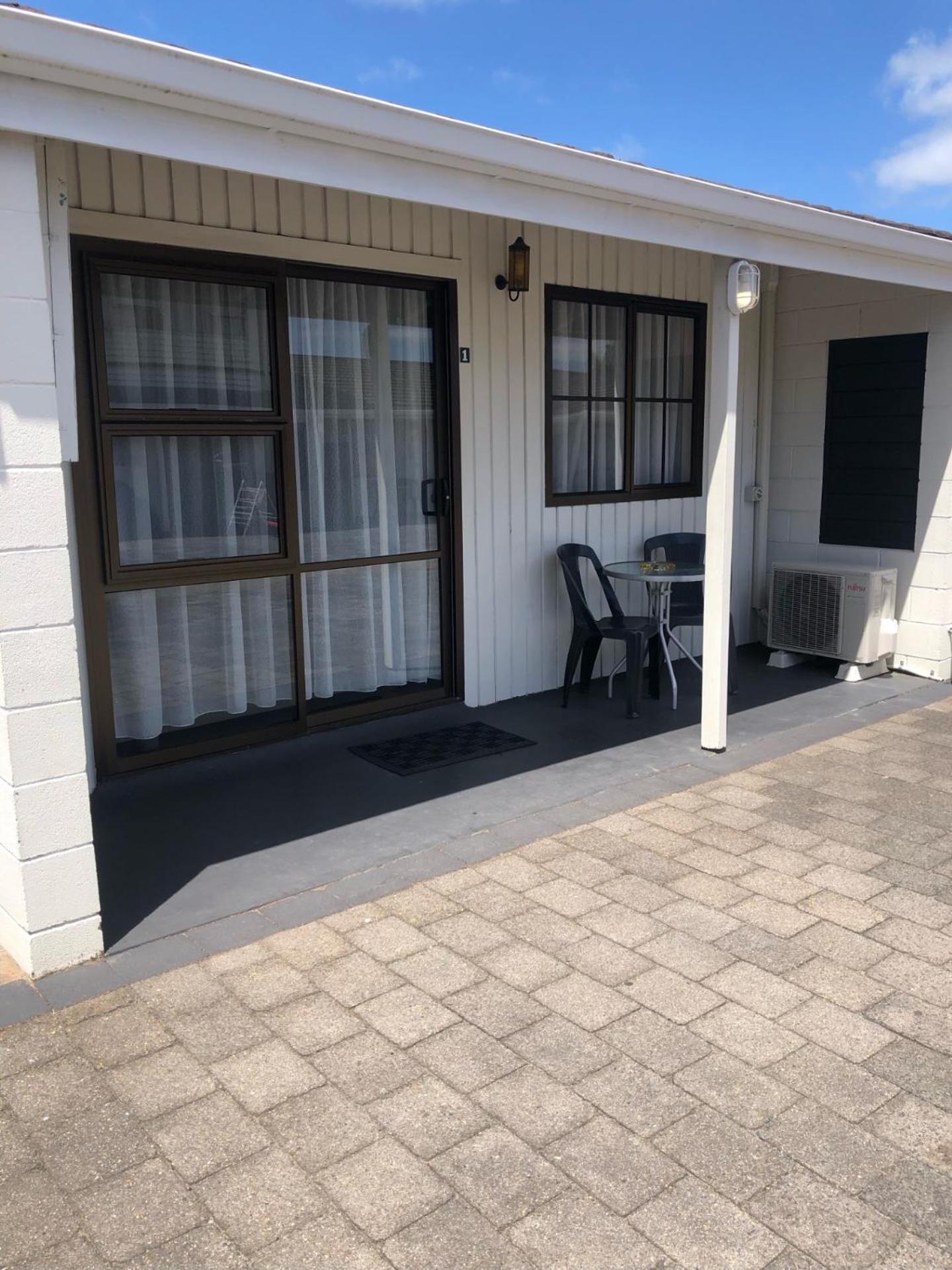 Rosetown Motel テ・アワムトゥ エクステリア 写真