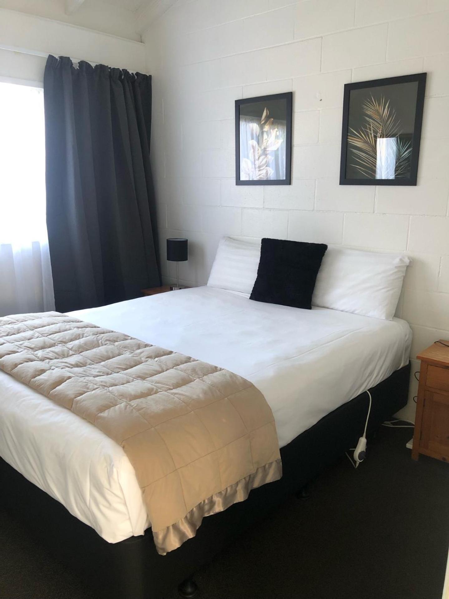 Rosetown Motel テ・アワムトゥ エクステリア 写真